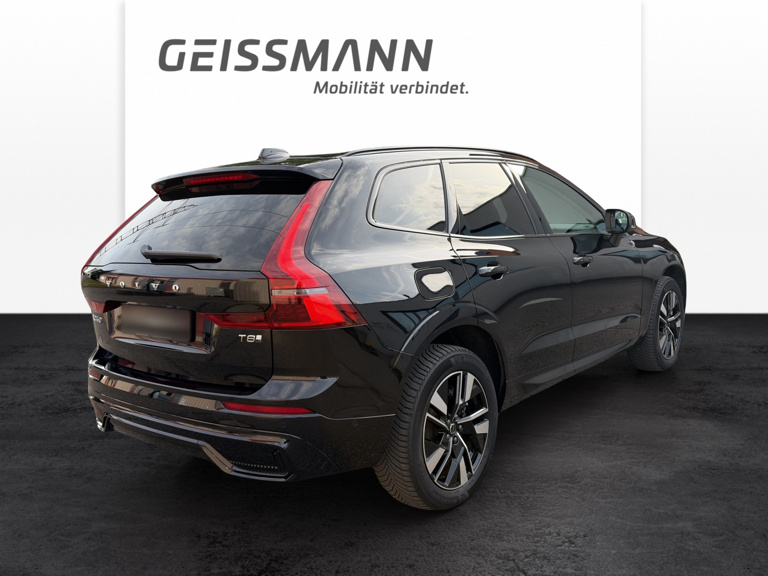 VOLVO XC60 2.0 T8 TE Plus Dark eAWD