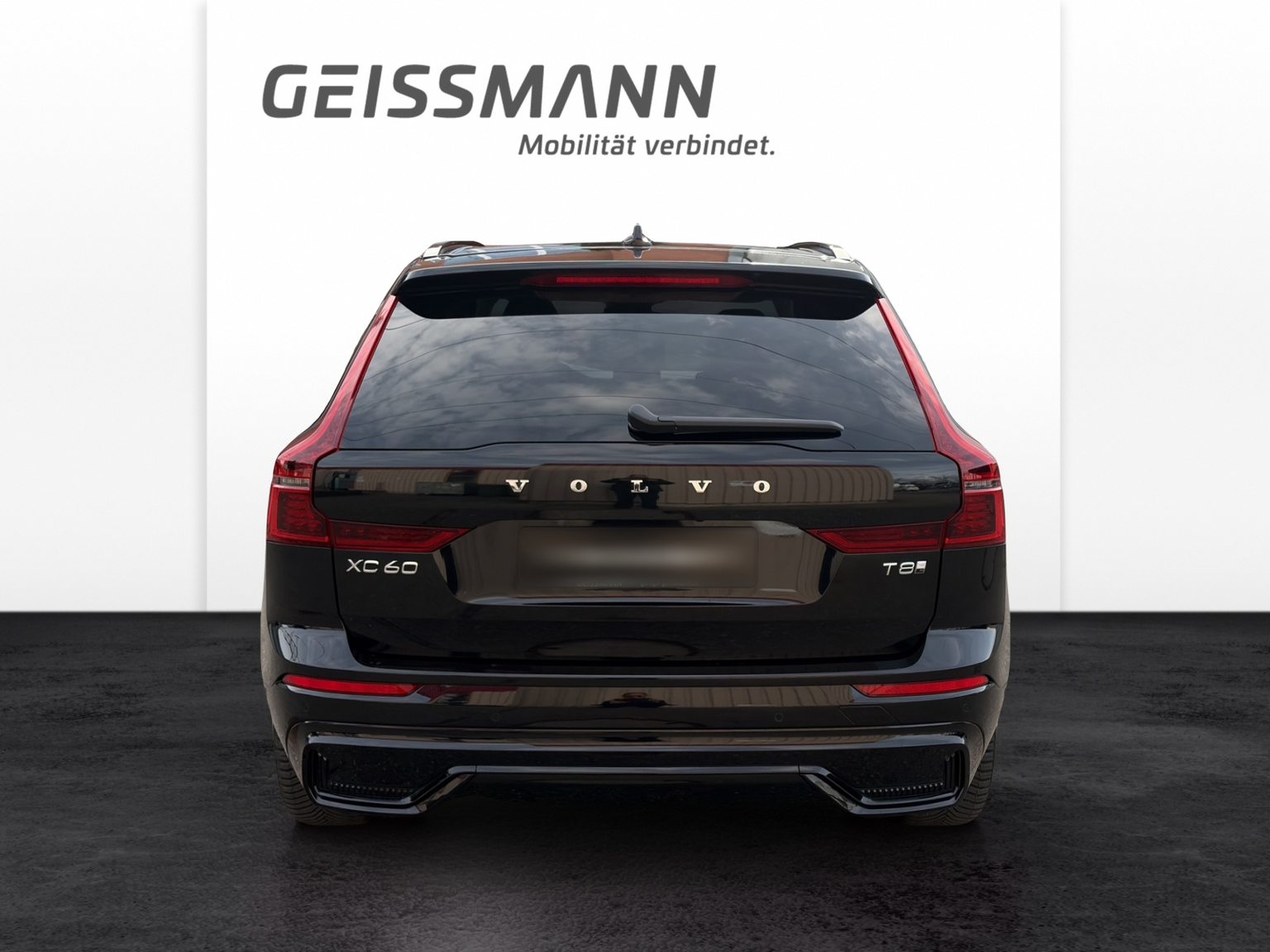 VOLVO XC60 2.0 T8 TE Plus Dark eAWD