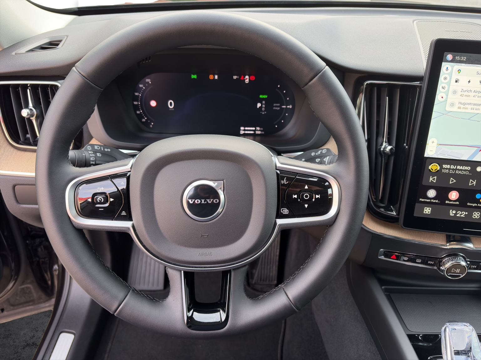 VOLVO XC60 2.0 T8 TE Plus Dark eAWD