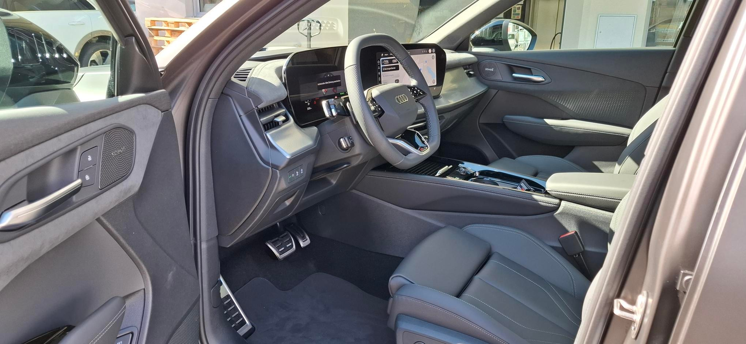 AUDI Q3 Sportback TFSI quattro 195 kW S tronic