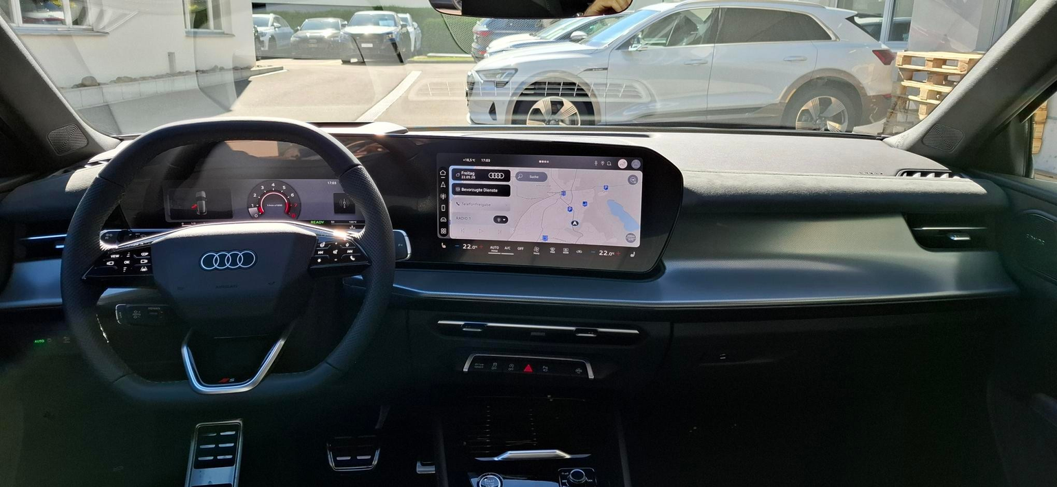 AUDI Q3 Sportback TFSI quattro 195 kW S tronic