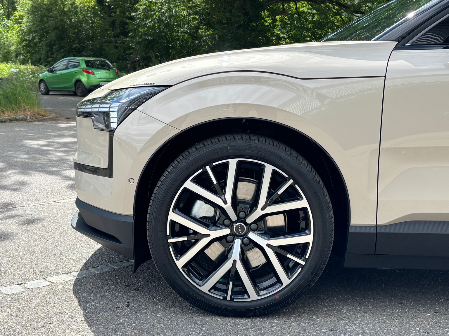 VOLVO EX30 P8 Ultra AWD