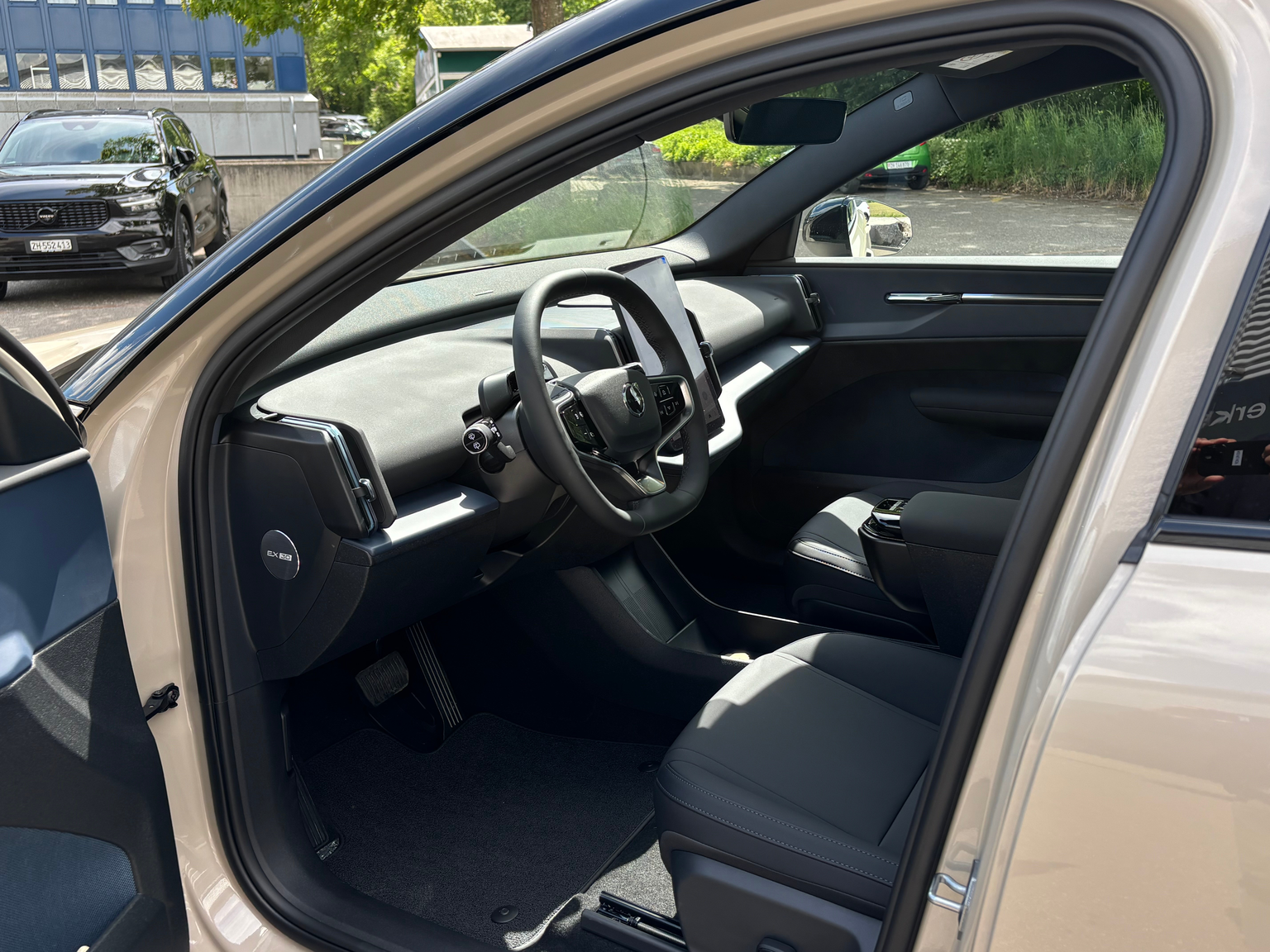 VOLVO EX30 P8 Ultra AWD