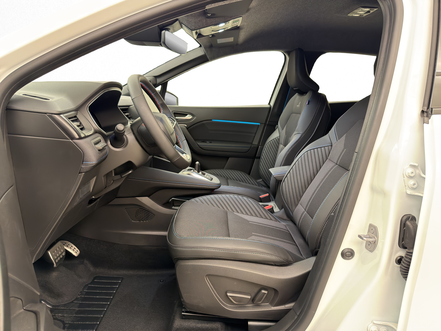 RENAULT Captur 1.8 E-Tech esprit Alpine