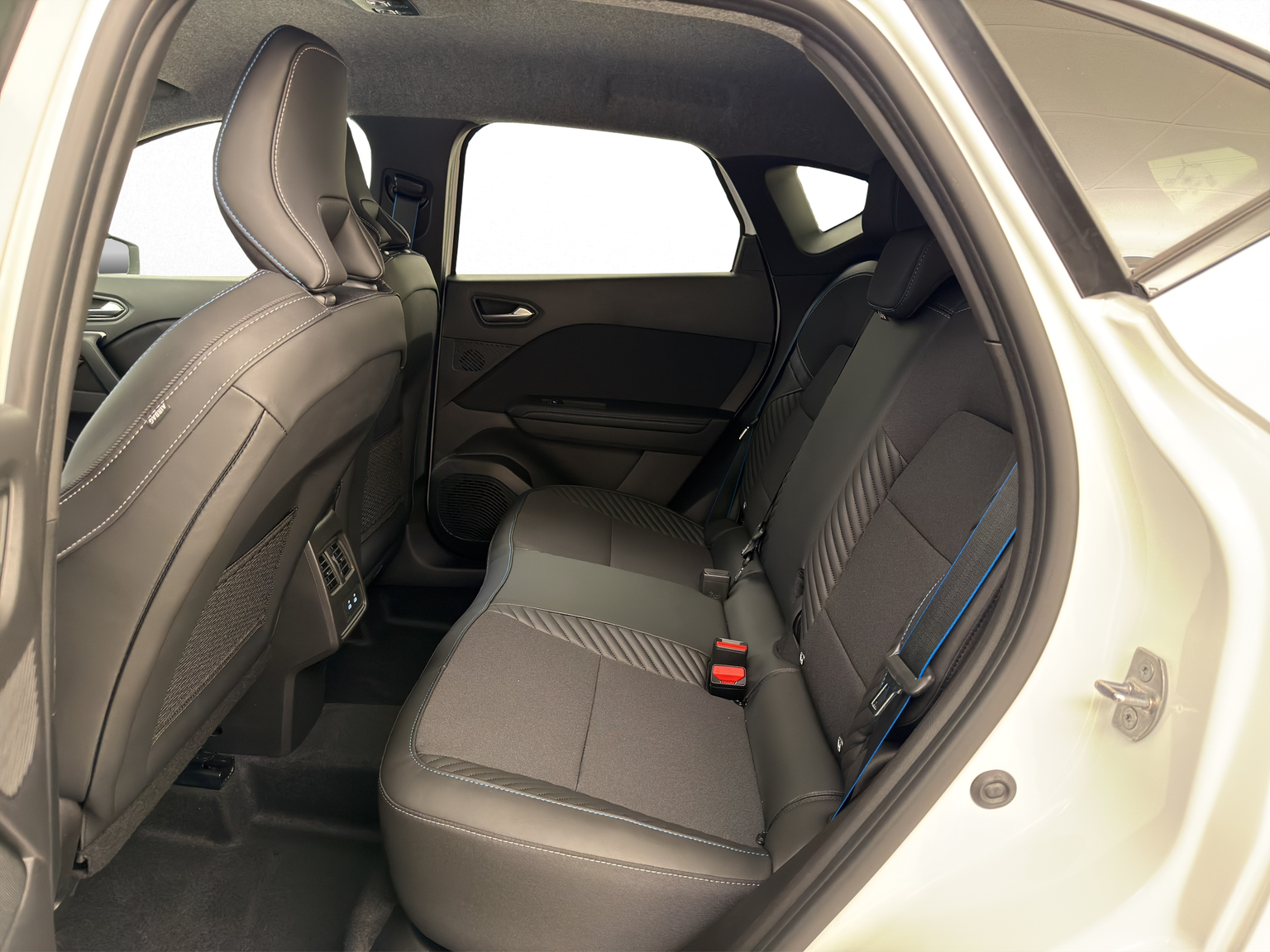 RENAULT Captur 1.8 E-Tech esprit Alpine