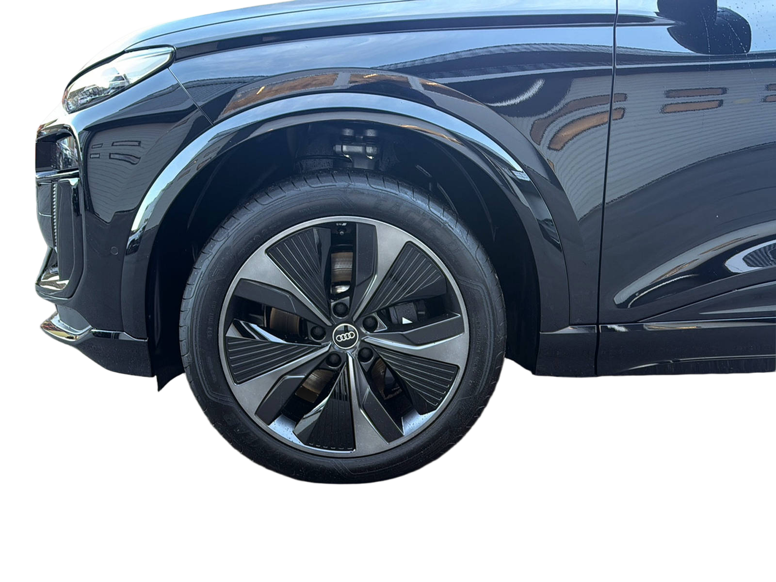AUDI SQ6 SUV e-tron quattro 490PS/360kW BEV elektrisch