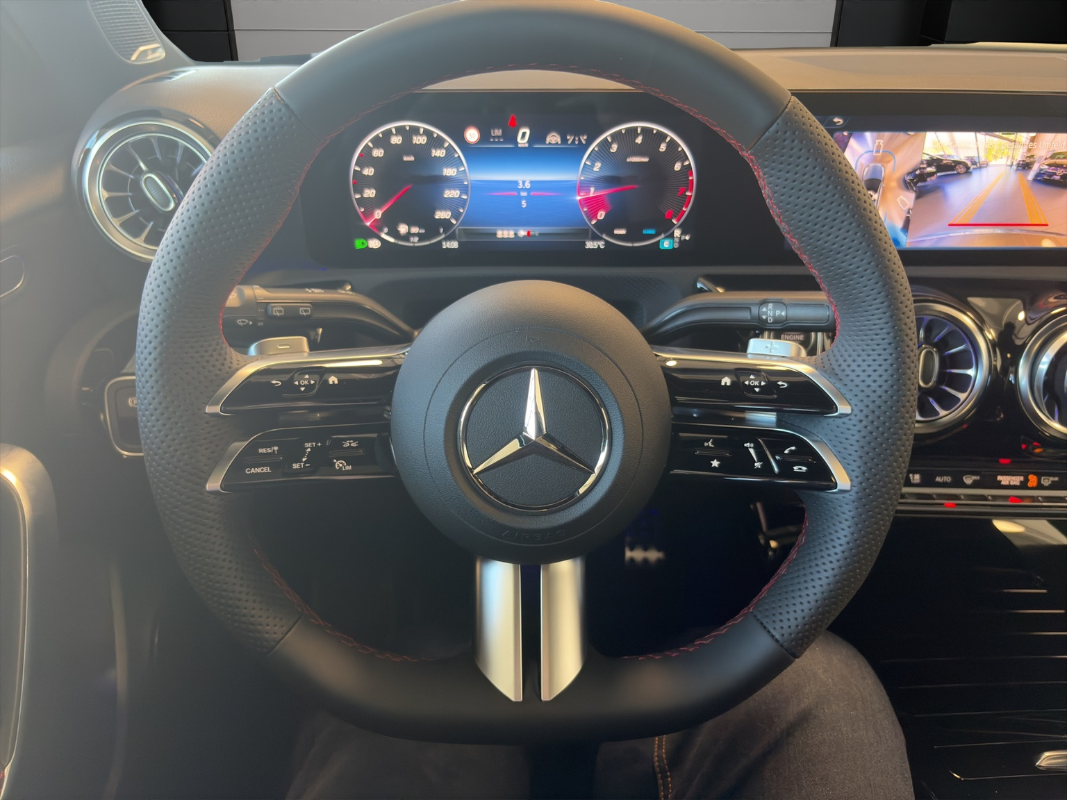 MERCEDES-BENZ A 220 4Matic 8G-DCT