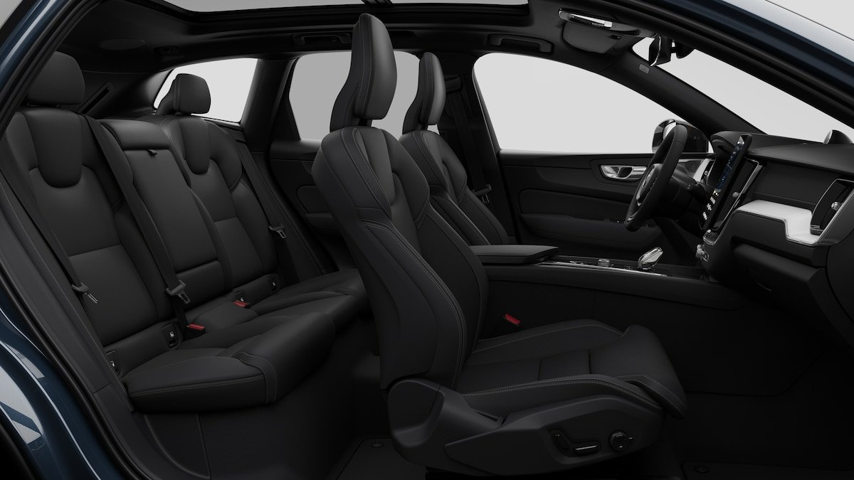 VOLVO XC60 2.0 B5 MH Black Edition AWD