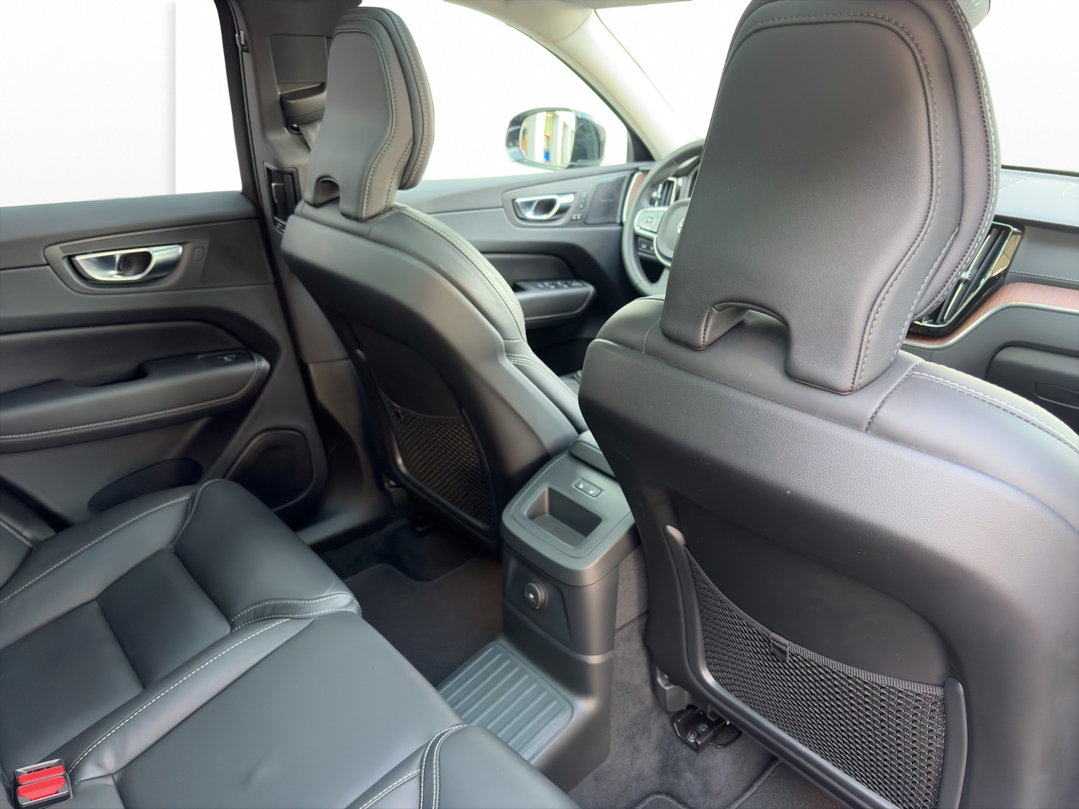 VOLVO XC60 2.0 T6 TE Ultimate Bright eAWD