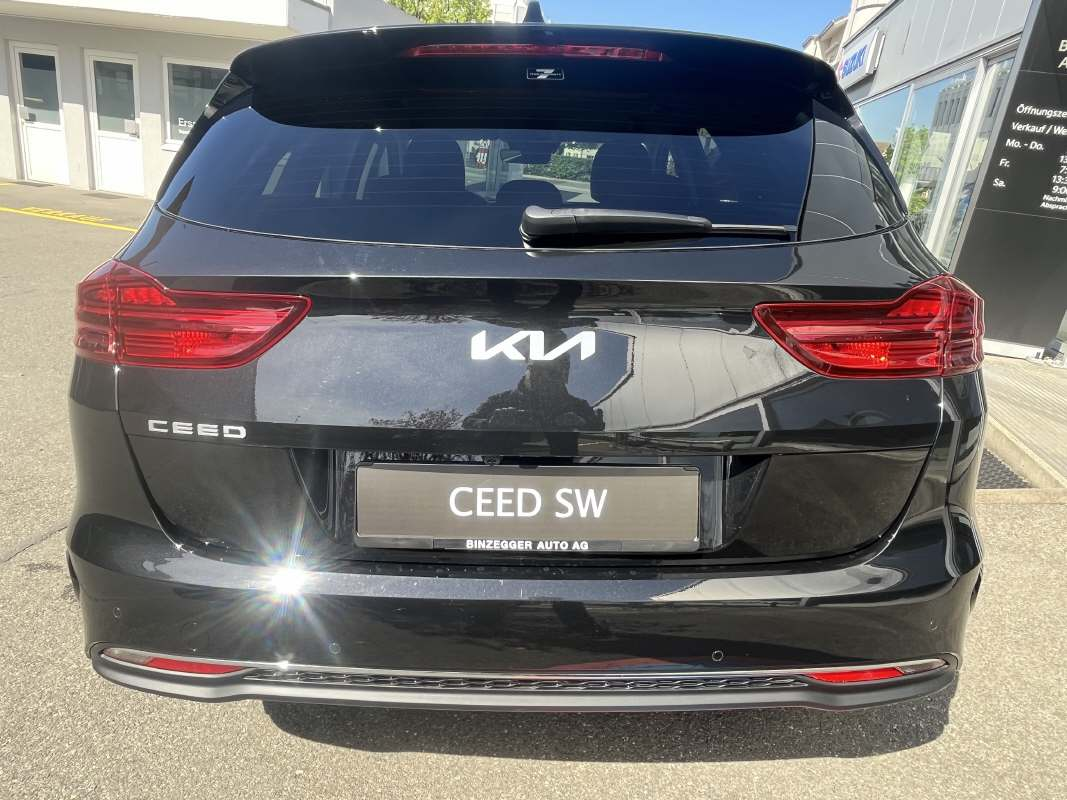 KIA Ceed SW 1.5 T-GDi Power +