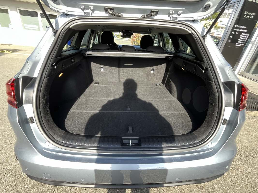 KIA Ceed SW 1.5 T-GDi Power +