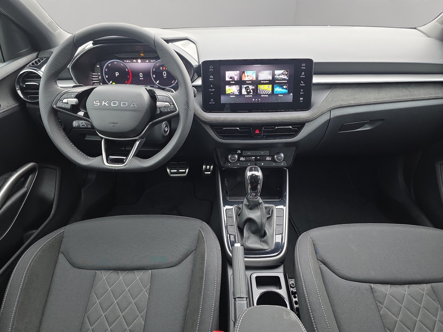 SKODA Fabia 1.0 TSI Dynamic DSG