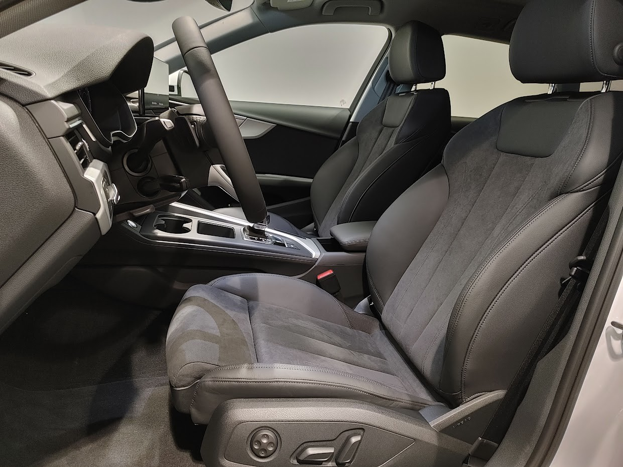 AUDI A4 Avant 40 TFSI advanced S-tronic quattro