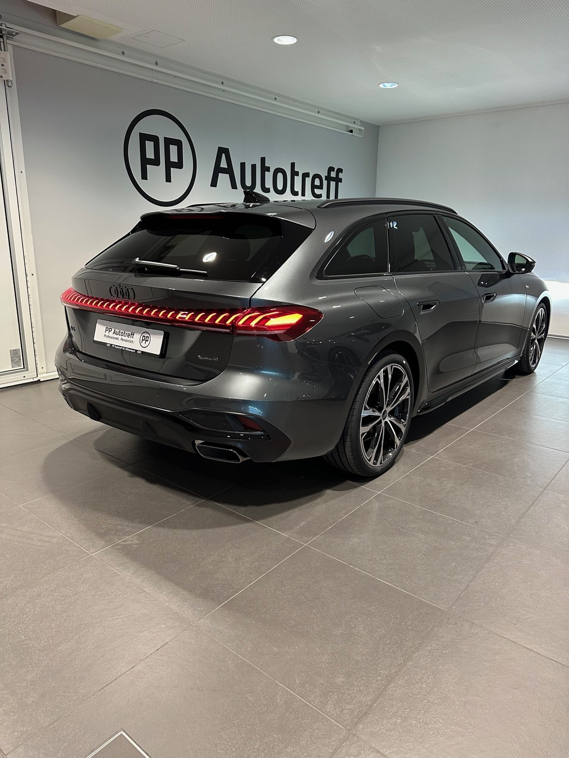 Auto Abo Foto Nummer 11 von 12