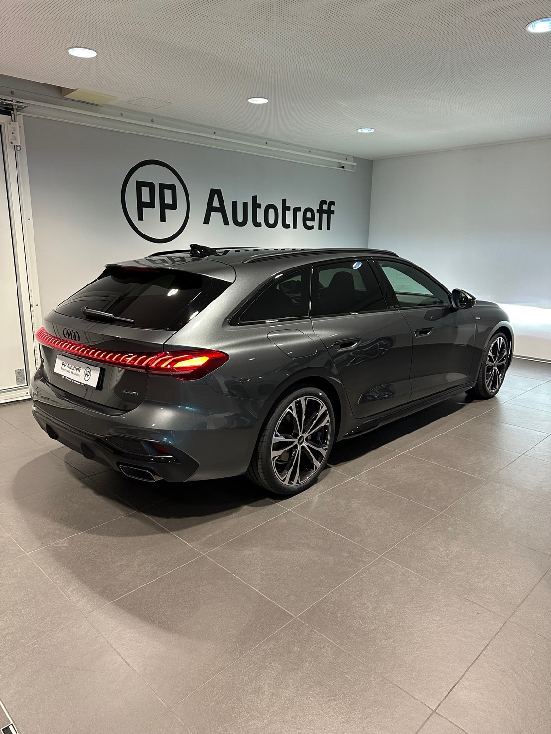 Auto Abo Foto Nummer 12 von 12