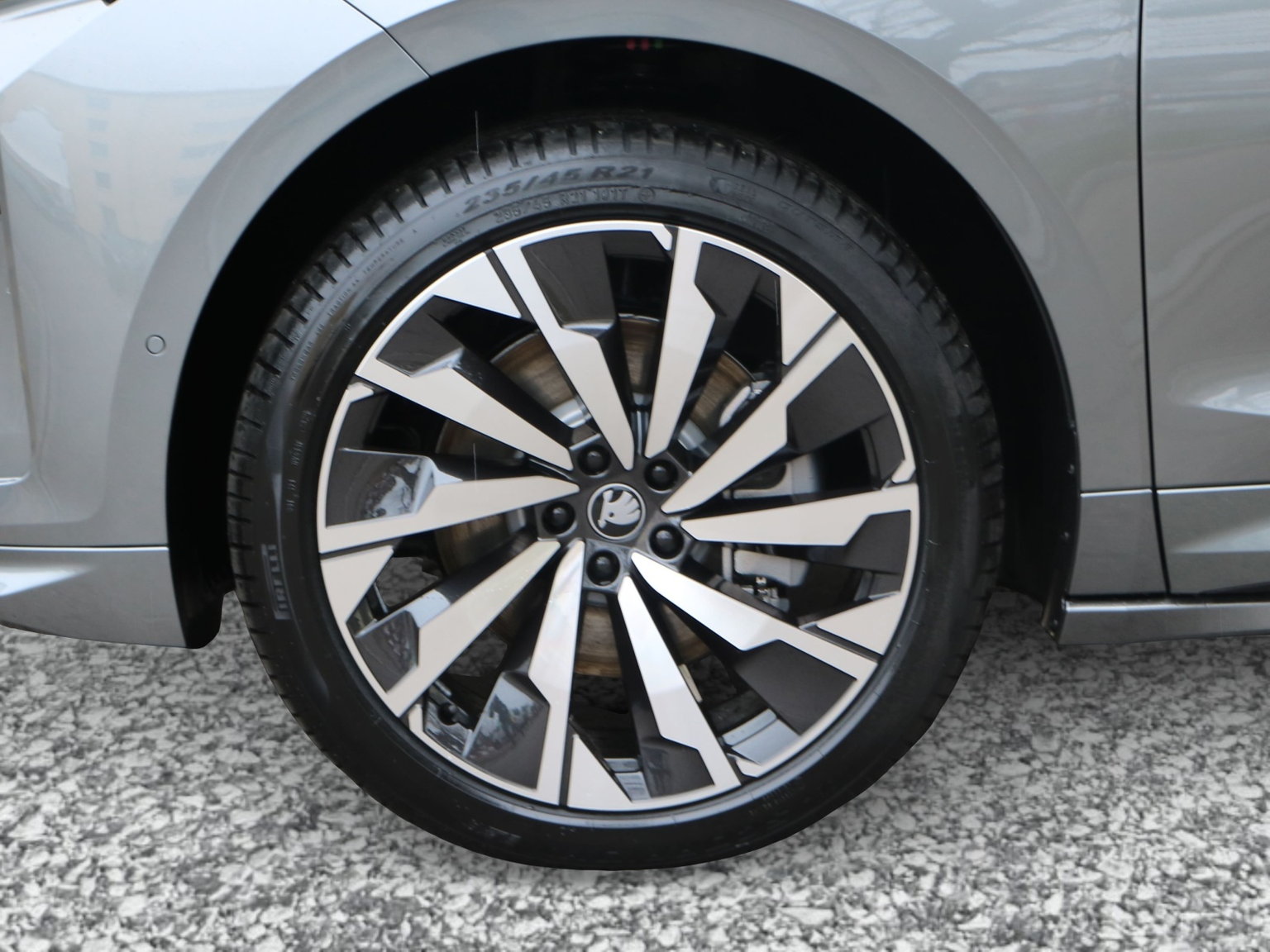 SKODA Enyaq 85x Sportline 4x4