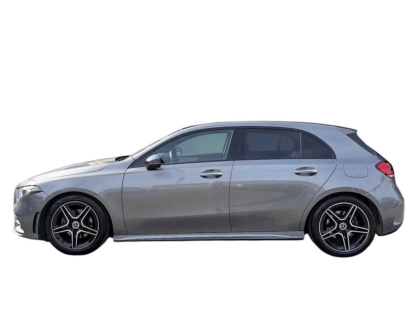 MERCEDES-BENZ A 200 4Matic AMG Line 8G-DCT