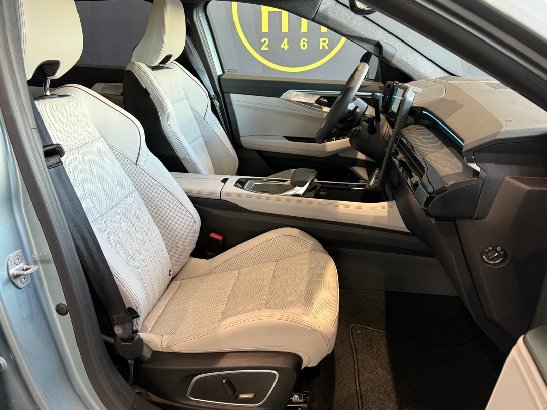 RENAULT Espace 1.2 E-Tech 200 Iconic 5-Sitze