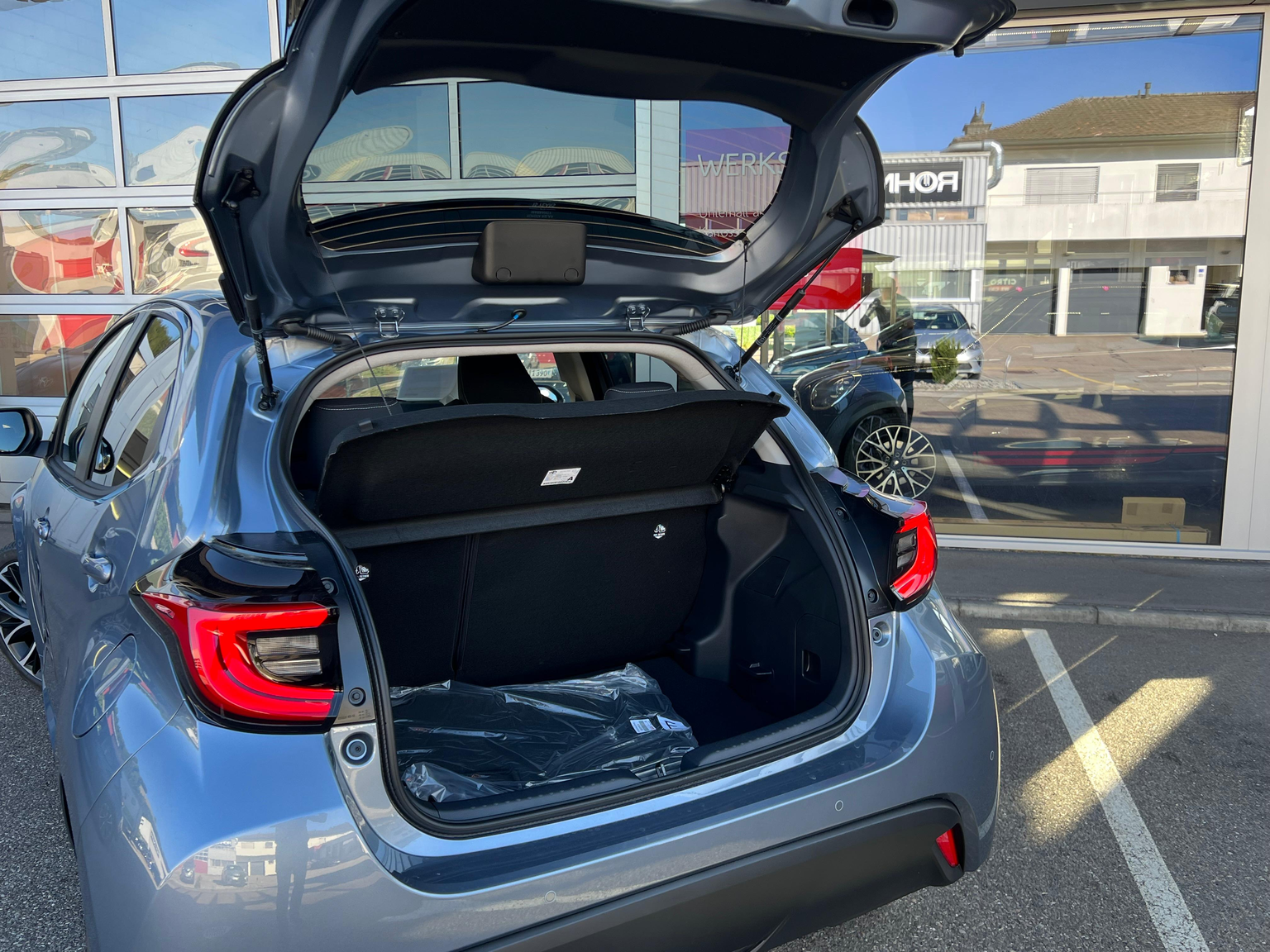Vehicle Image