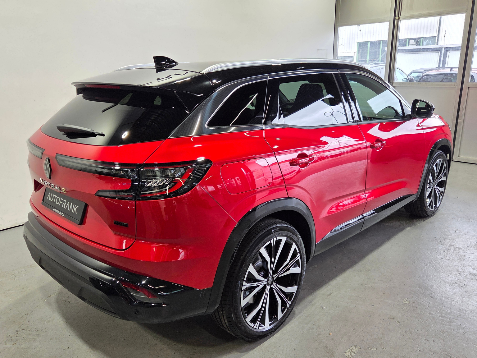RENAULT Austral 1.2 E-Tech iconic