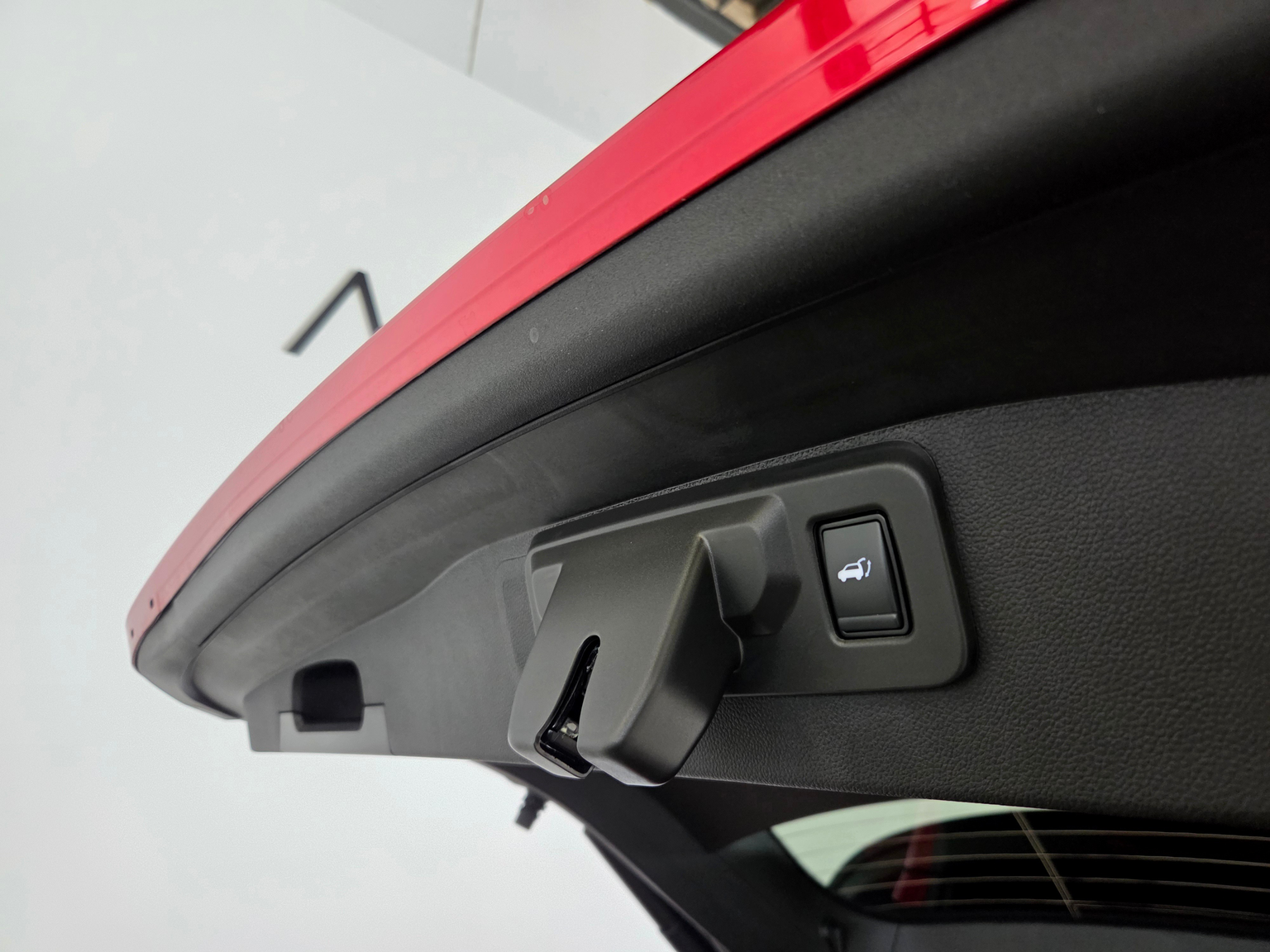 RENAULT Austral 1.2 E-Tech iconic