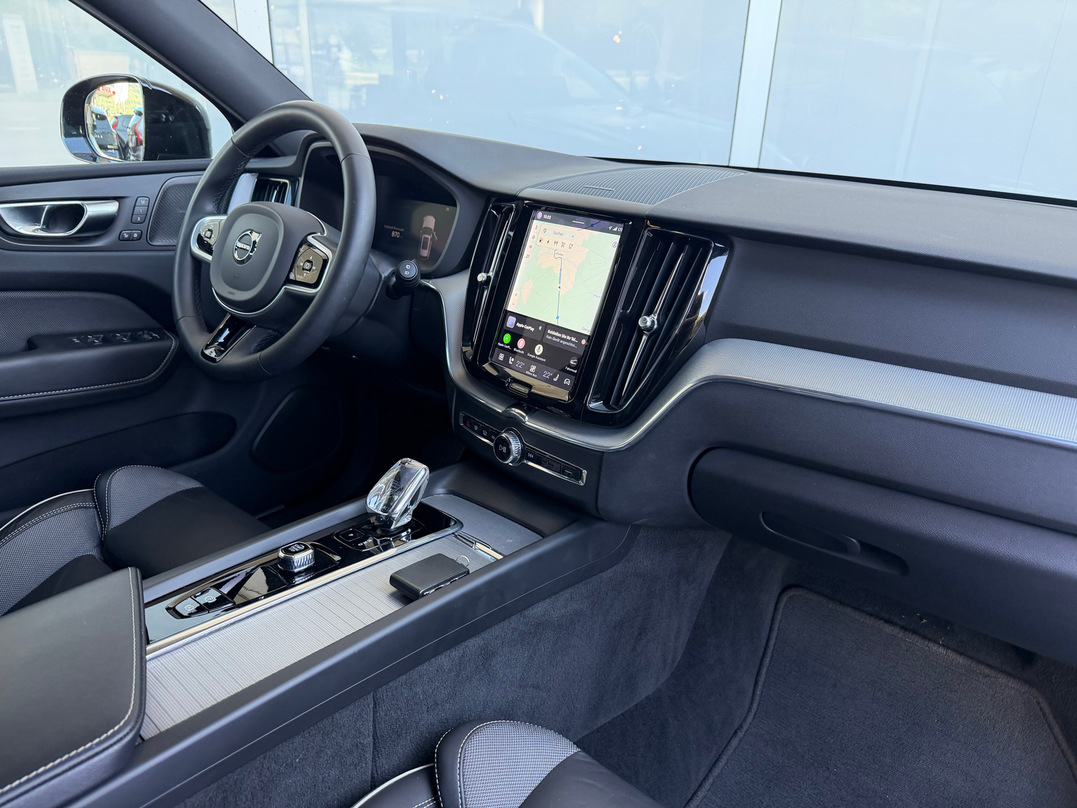 VOLVO XC60 T6 eAWD R-Design Geartronic