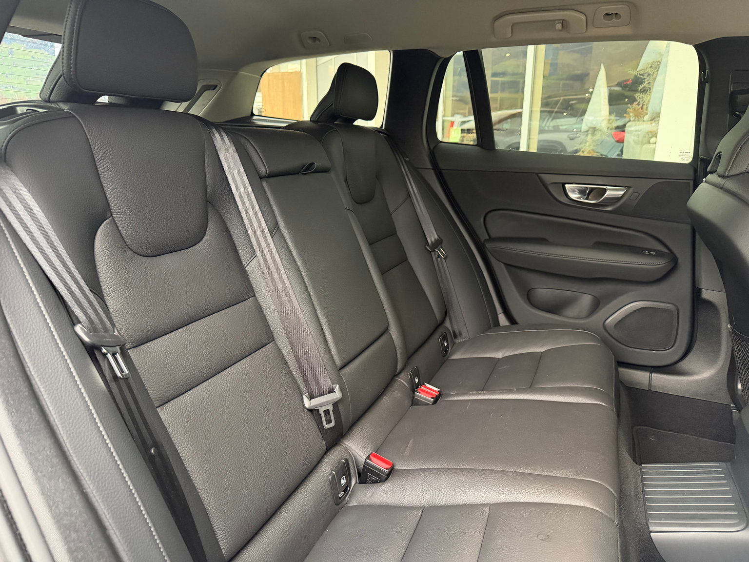 VOLVO V60 T6 eAWD Plus Dark Geartronic