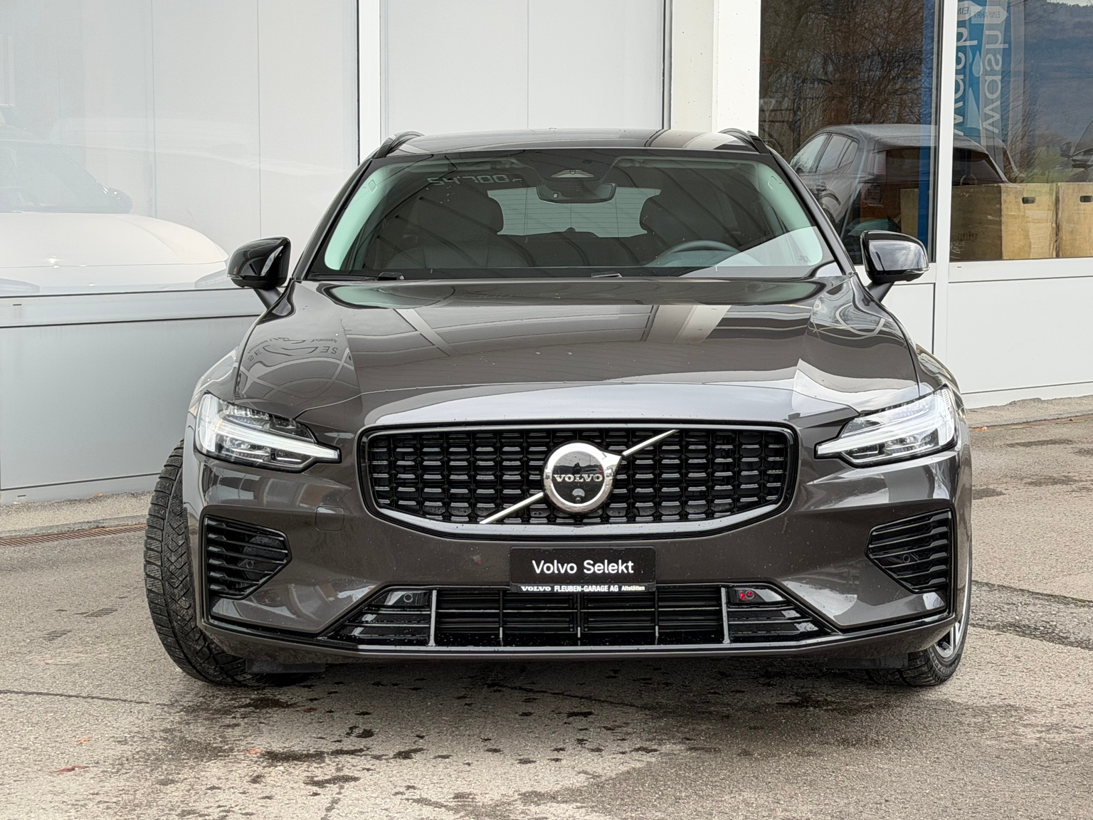 VOLVO V60 T6 eAWD Plus Dark Geartronic