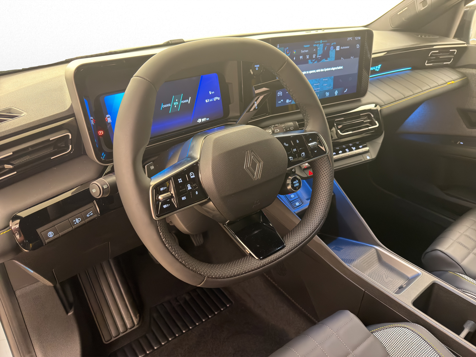 RENAULT R4 E-Tech Comfort Range plein