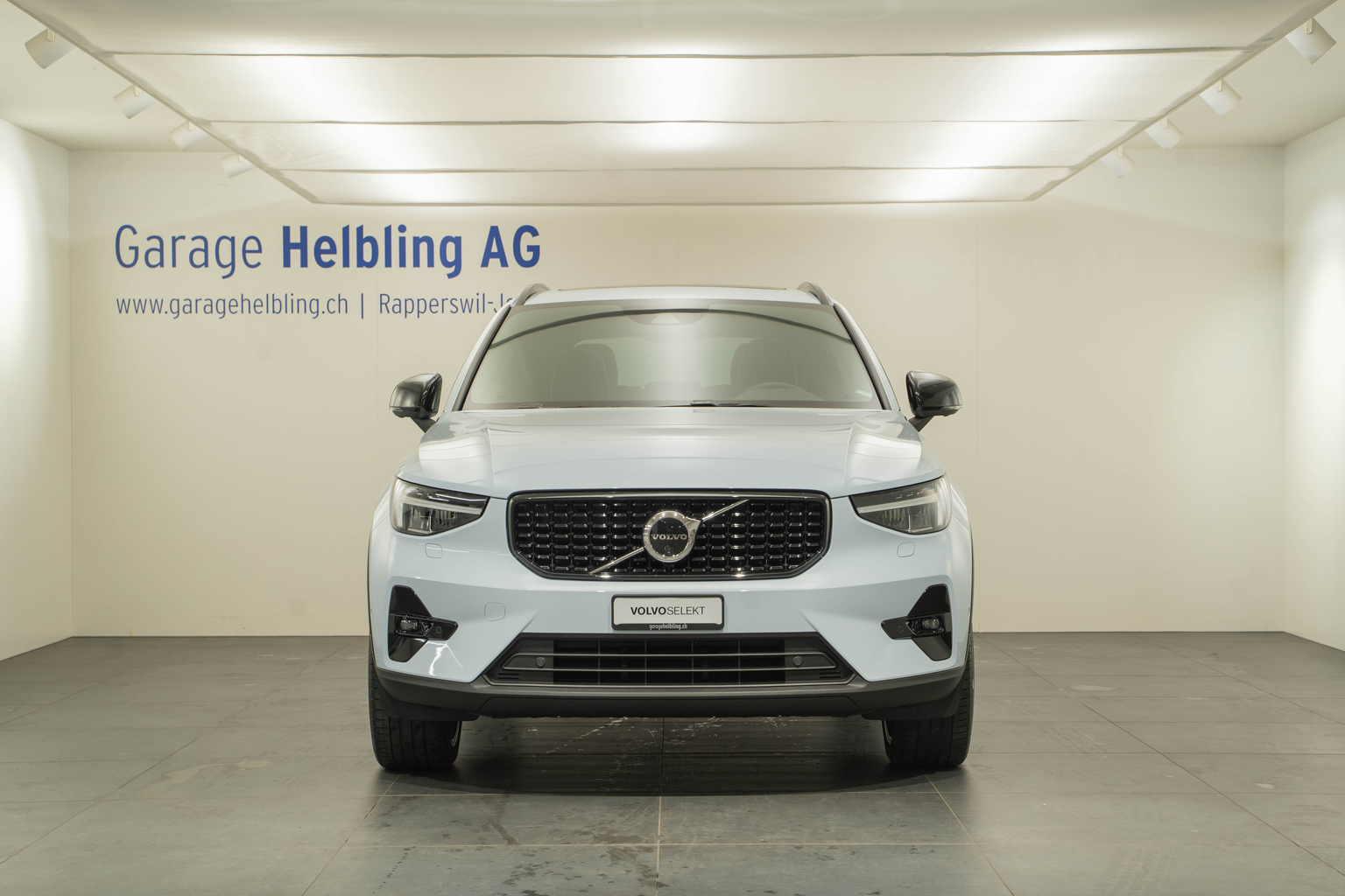 VOLVO XC40 1.5 T5 PiH Ultimate Dark