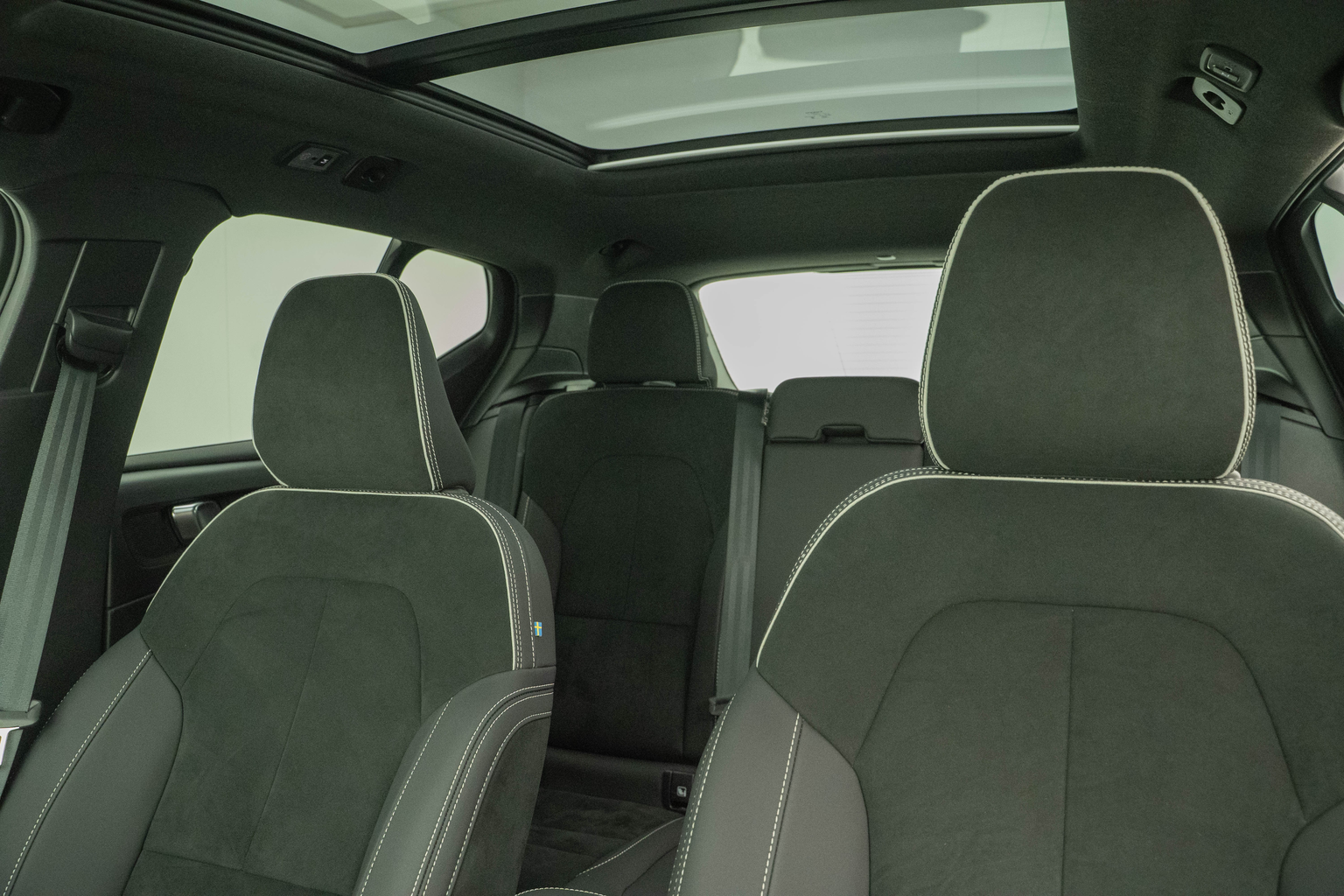 VOLVO XC40 1.5 T5 PiH Ultimate Dark