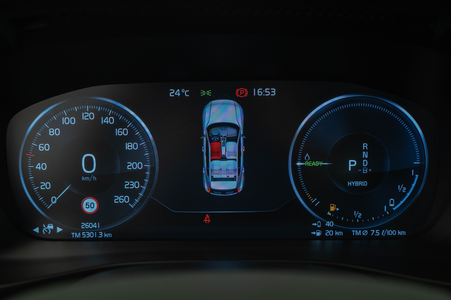 VOLVO XC40 1.5 T5 PiH Ultimate Dark