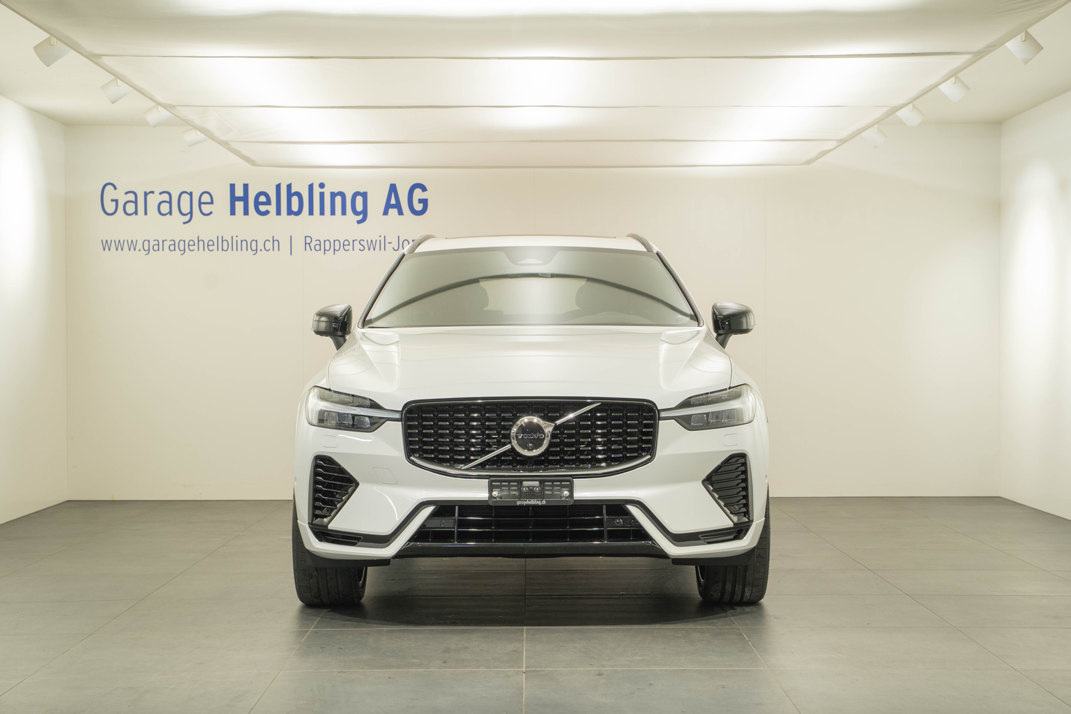 VOLVO XC60 2.0 T6 TE Ultimate Dark eAWD