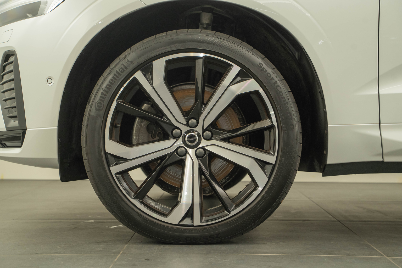 VOLVO XC60 2.0 T6 TE Ultimate Dark eAWD