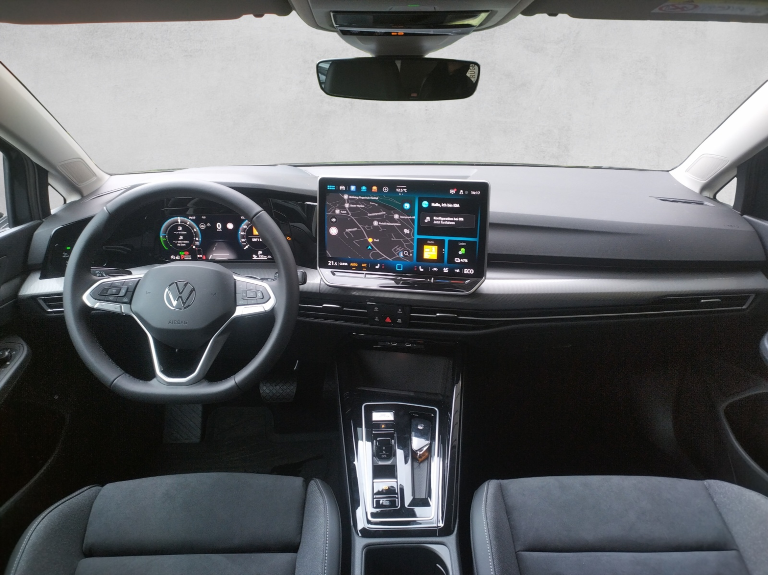 VW Golf 1.5 TSI PHEV Style
