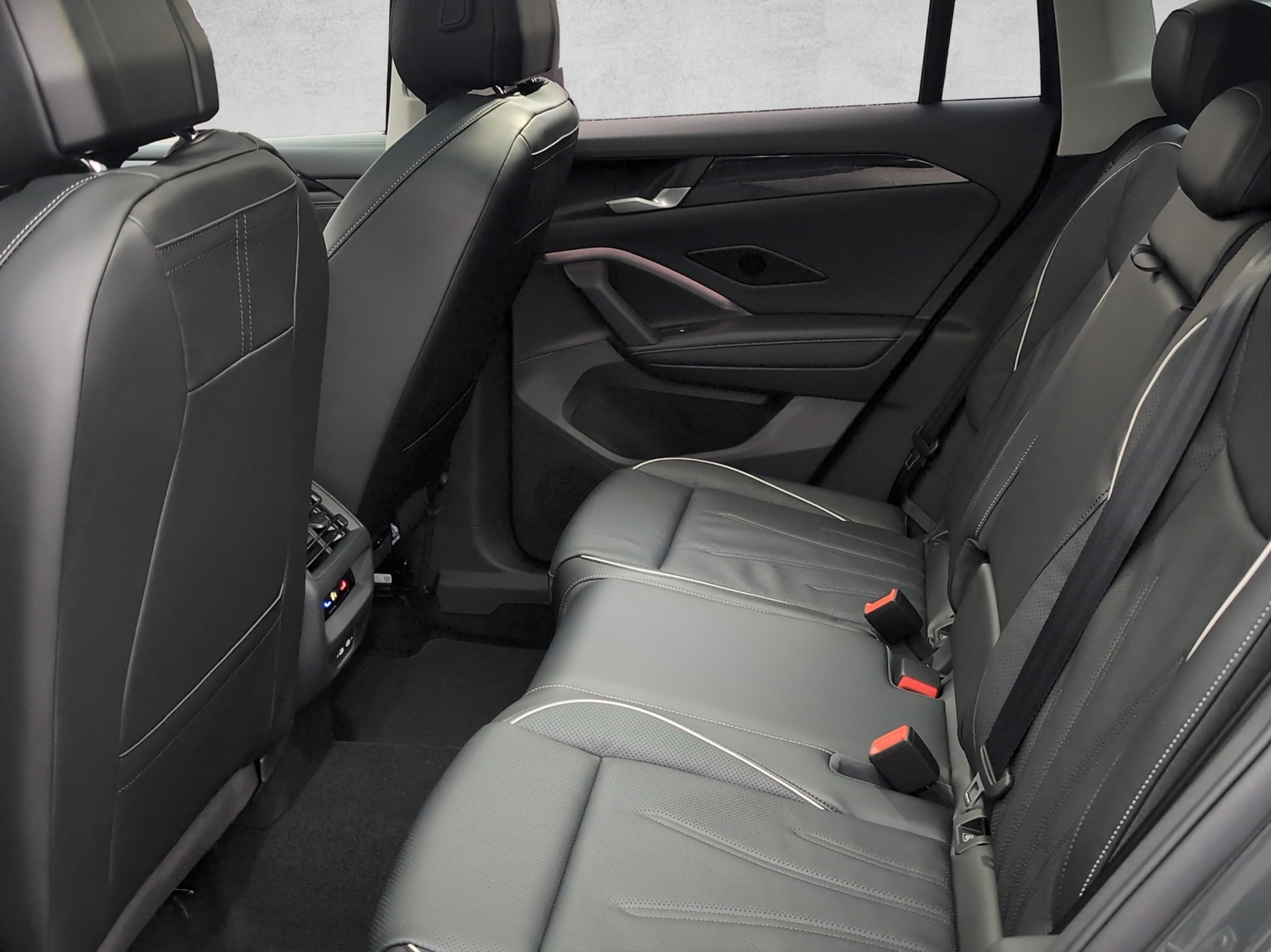 VW Tiguan 2.0 TSI United DSG 4Motion