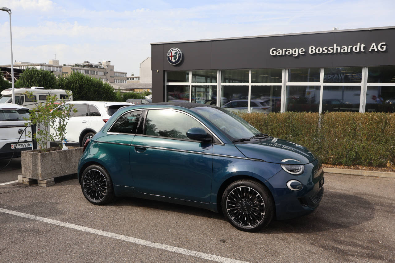 FIAT 500 Cabrio La Prima