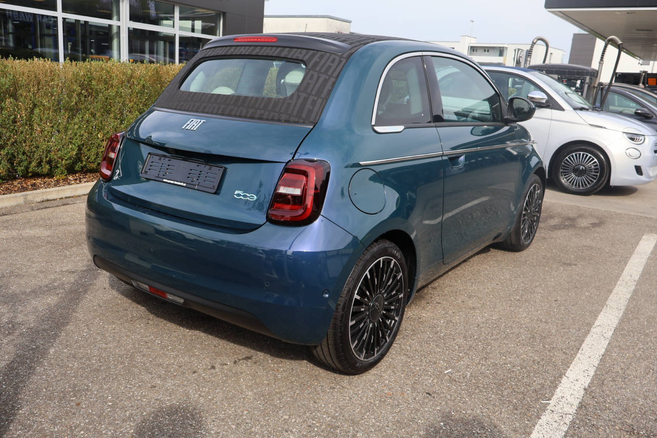 FIAT 500 Cabrio La Prima