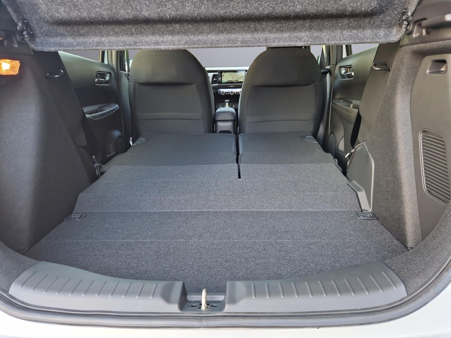 HONDA Jazz 1.5 i-MMD Elegance