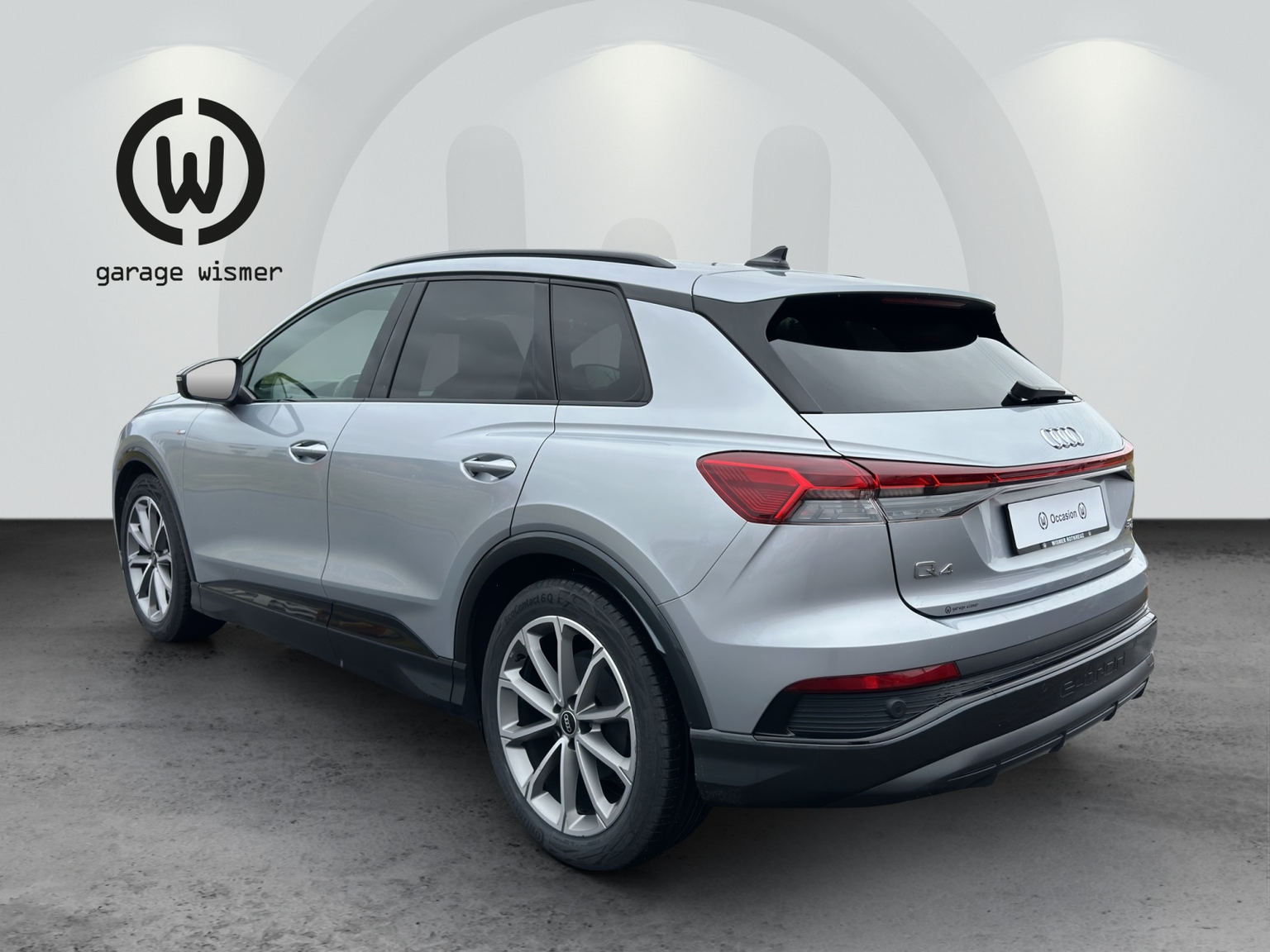 AUDI Q4 e-tron 50 quattro