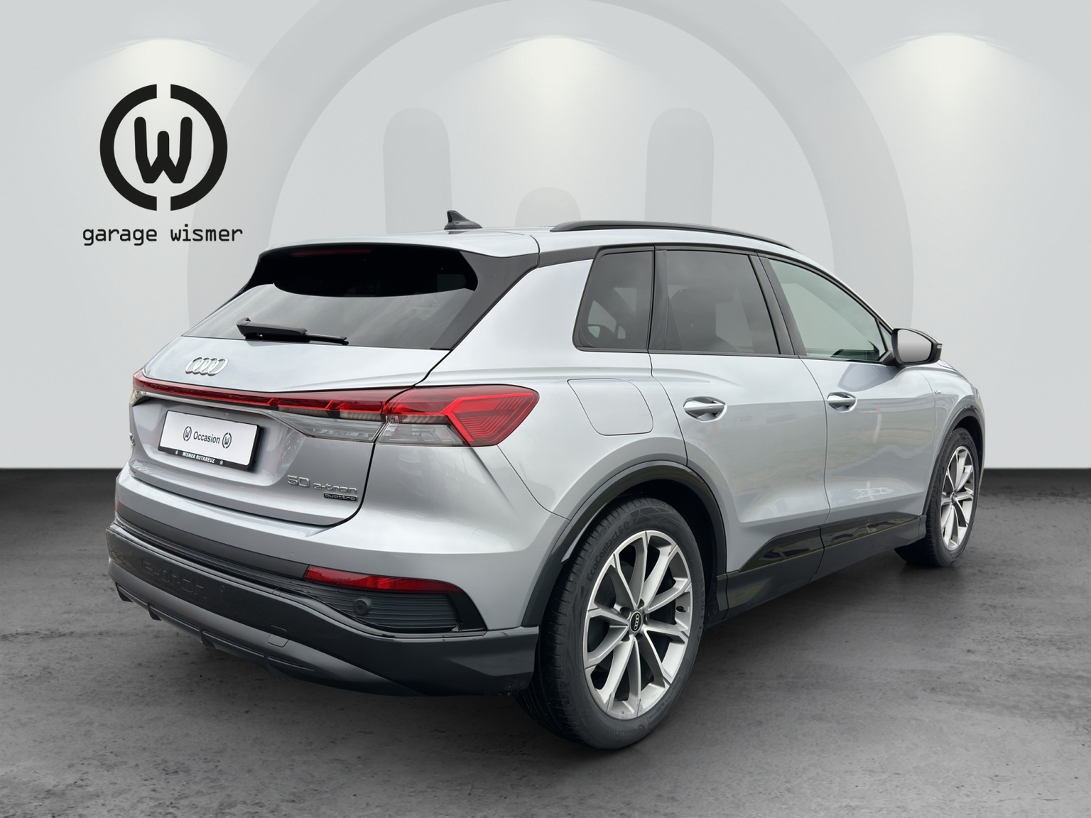 AUDI Q4 e-tron 50 quattro