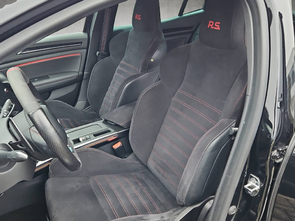 RENAULT Mégane Sport 1.8 T Trophy EDC