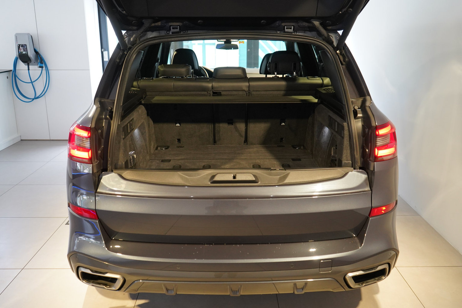 BMW X5 xDrive M50i / CH-Fahrzeug