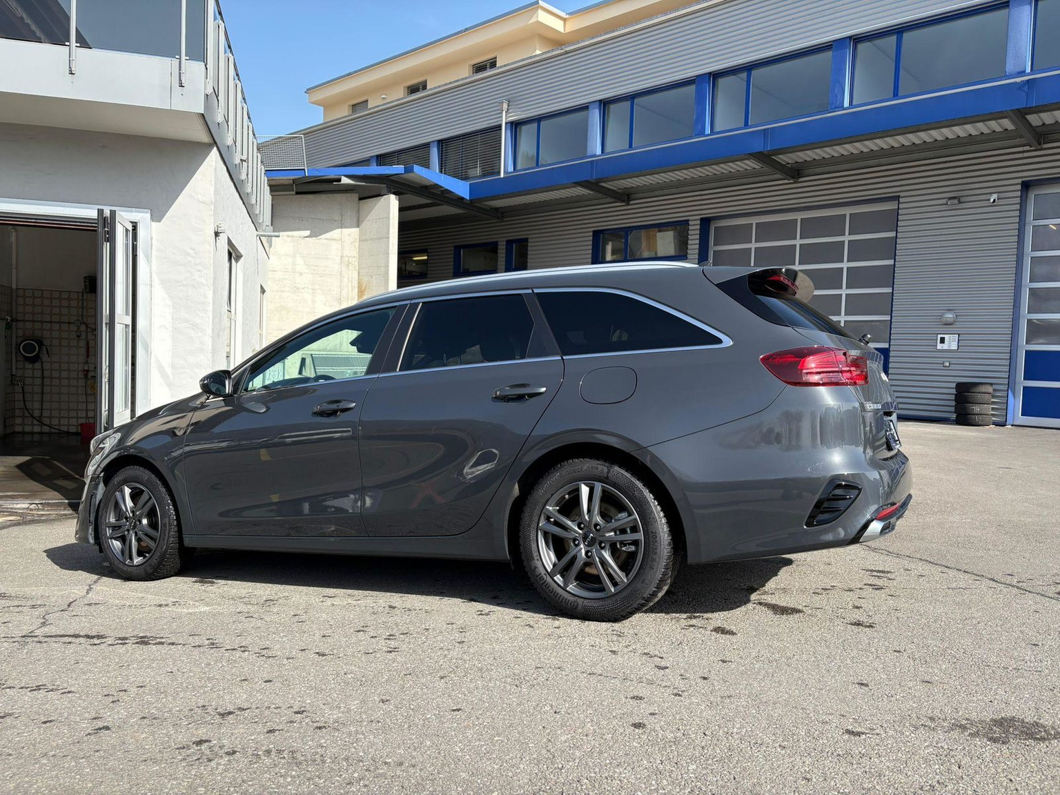 Vehicle Image