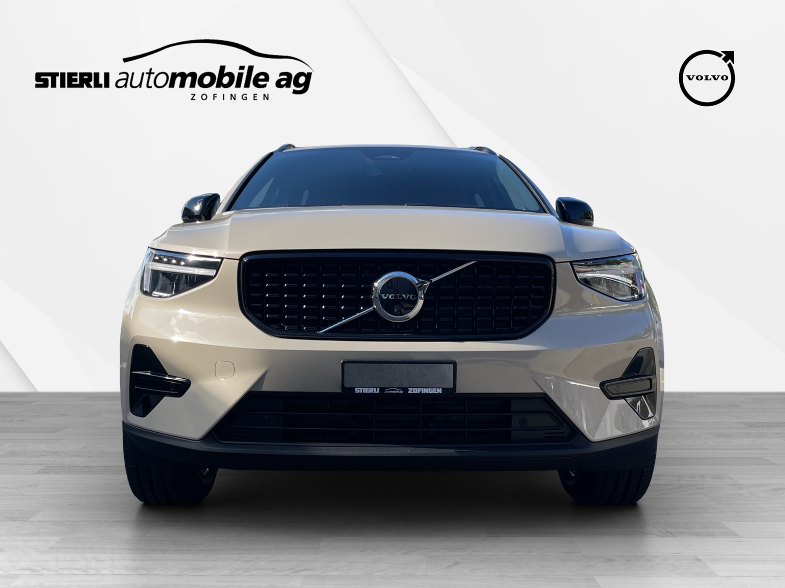 VOLVO XC40 2.0 B4 MH Plus Dark