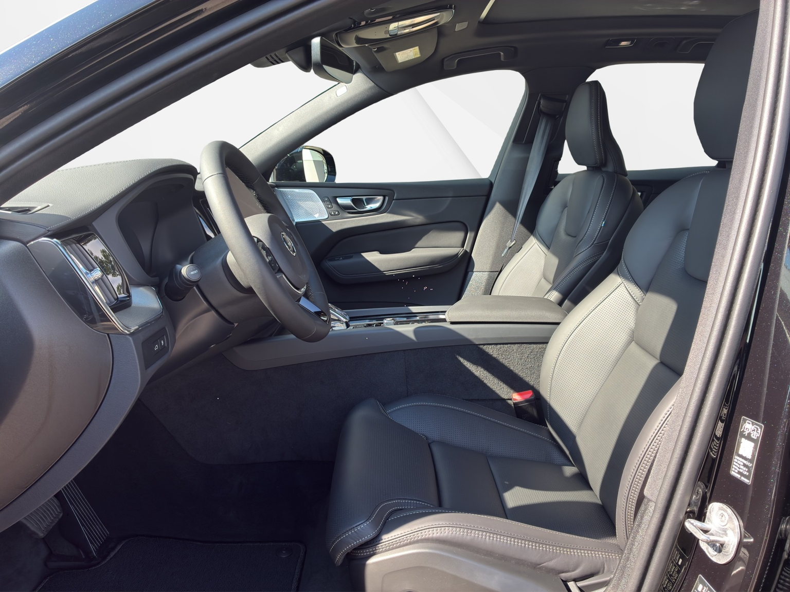VOLVO XC60 2.0 T6 TE Black Edition eAWD