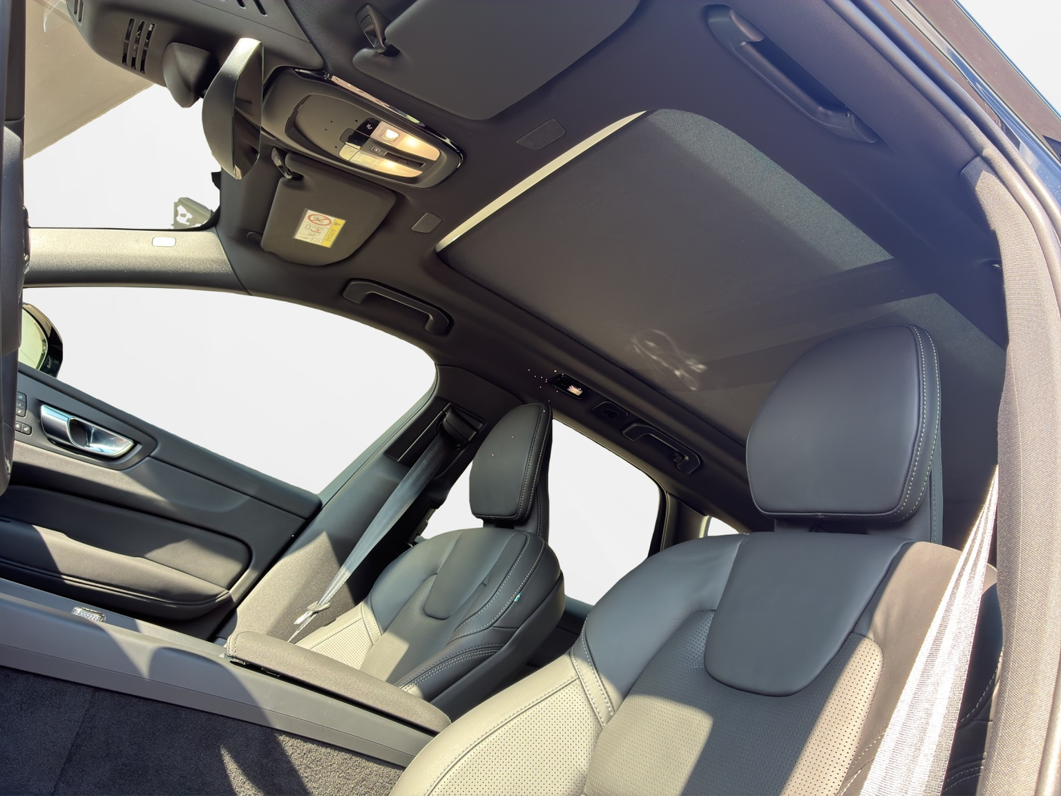VOLVO XC60 2.0 T6 TE Black Edition eAWD