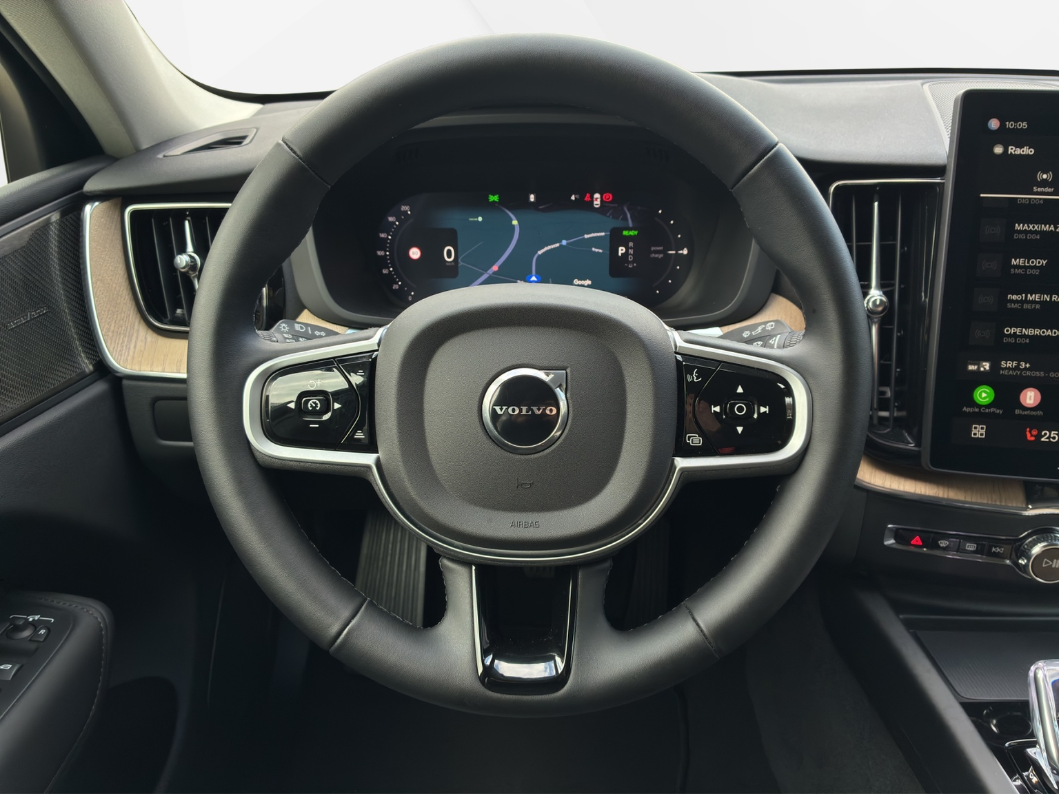 VOLVO XC60 2.0 T6 TE Plus Dark eAWD