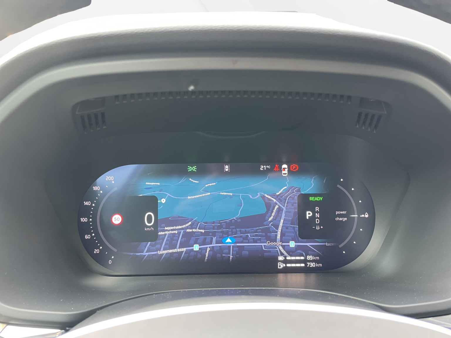 VOLVO XC60 2.0 T6 TE Plus Dark eAWD