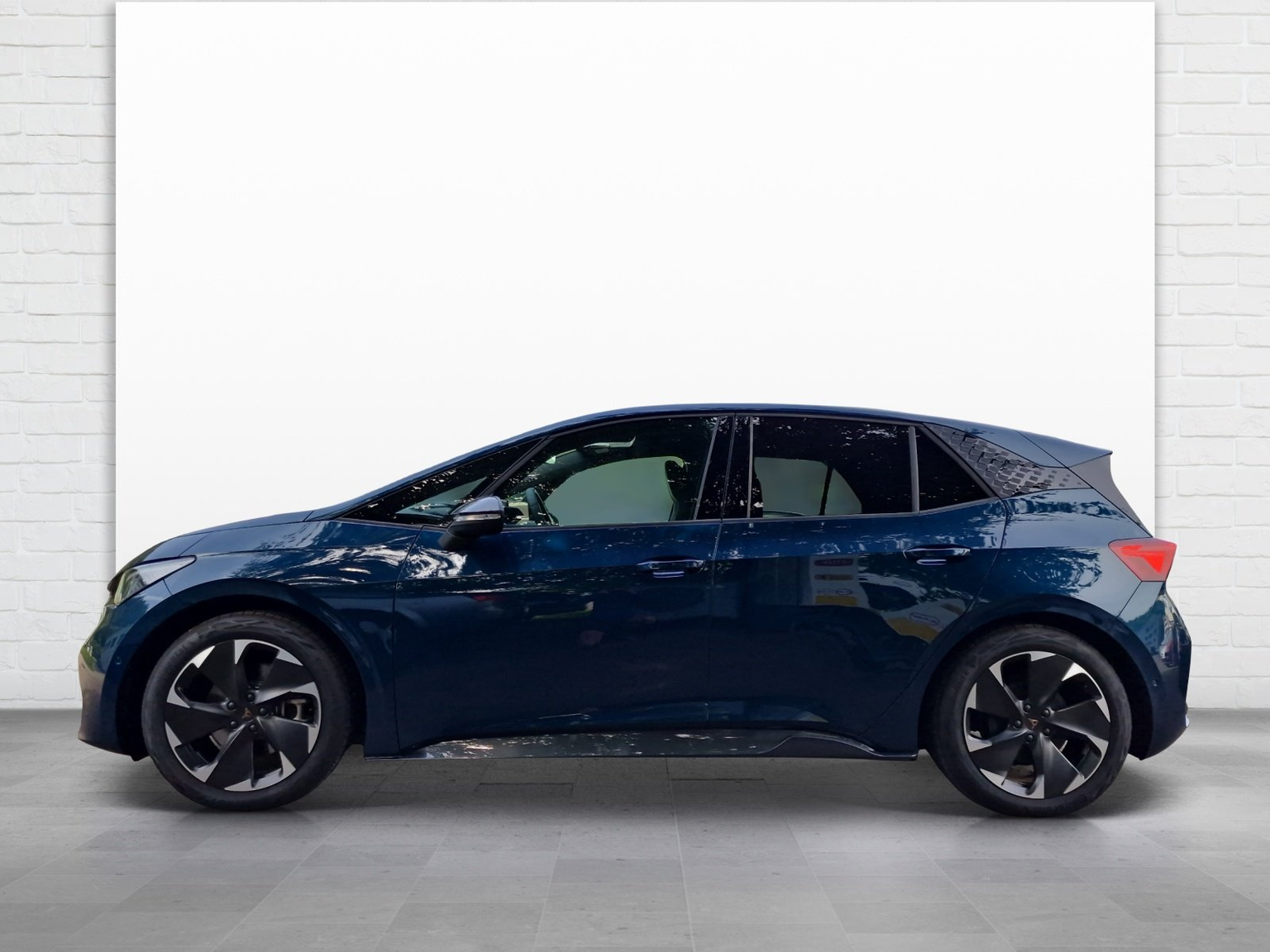 CUPRA Born El primero tres